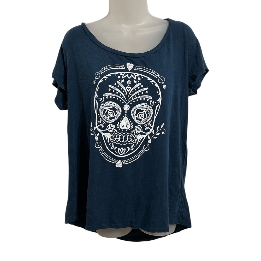 Torrid Blue Short Sleeve Tee with White Skull Design